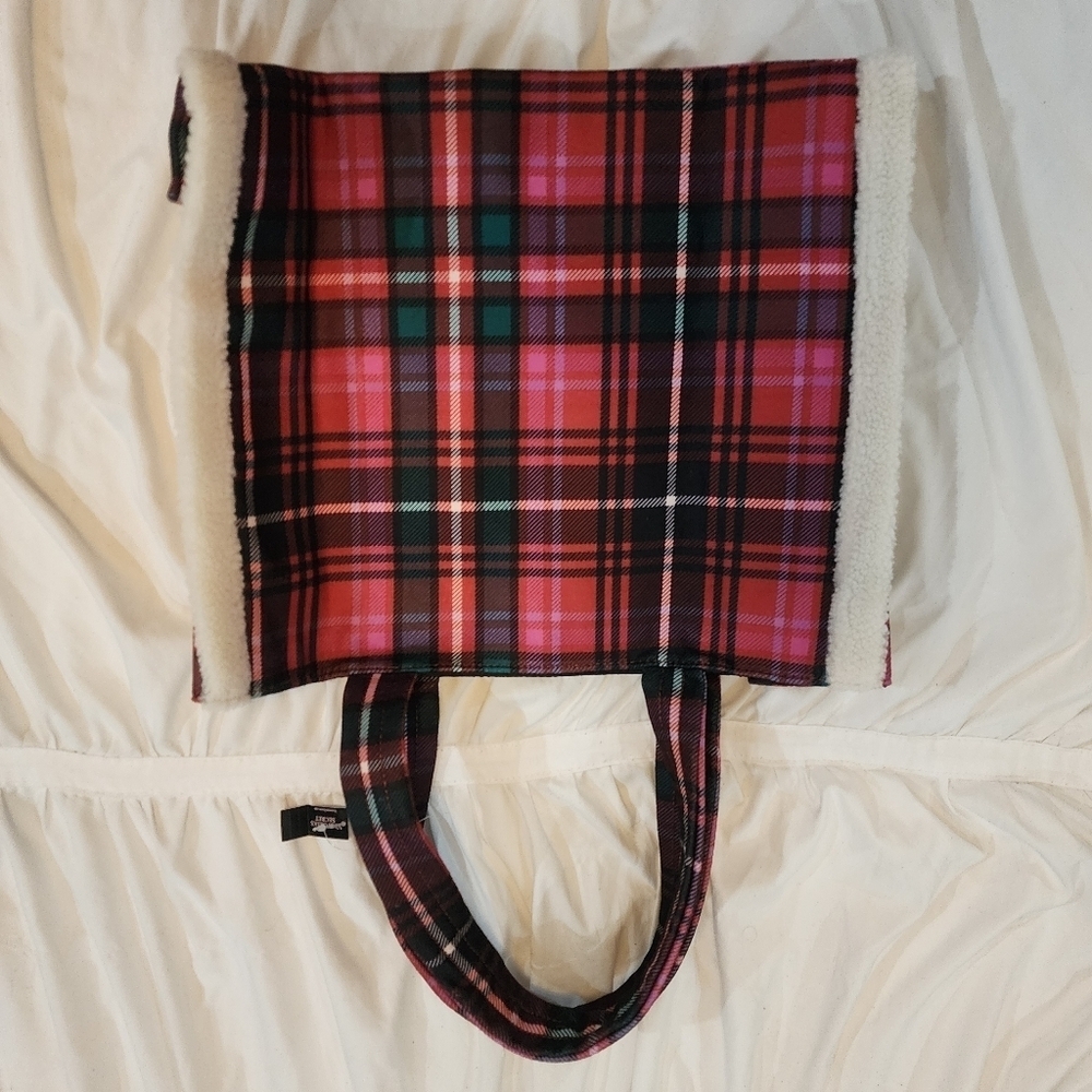 Victoria's Secret red green white plaid tote bag NWT - Picture 5 of 11
